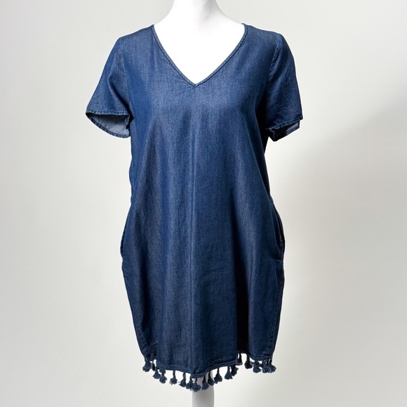 1250°C Dark Navy Chambray Boho Tassel Dress w/ Pockets Size S / M Retail $80 🧵✨ - Picture 1 of 12